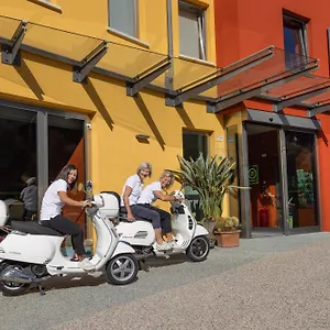 https://hotel-meridiana-malcesine.hotelinveneto.com